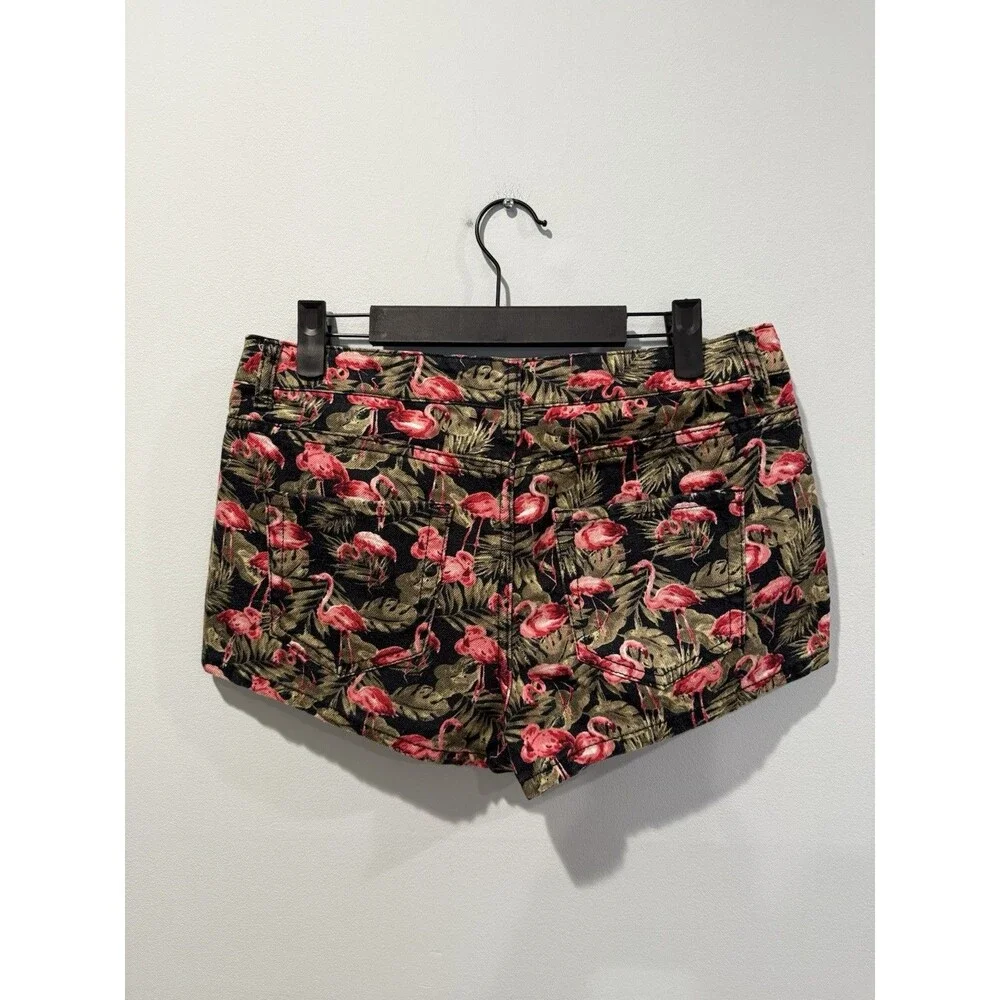 Forever 21 Denim Shorts Women 30** Flamingo Travel Vacation 100% Cotton Festival